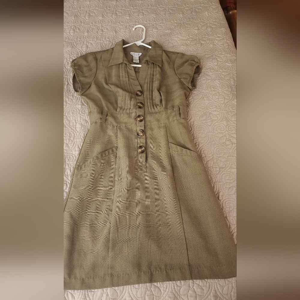 Elegant Tan Button-Down Dress